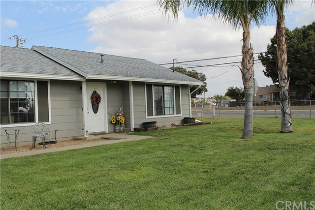 Property Photo:  34914 County Line Road  CA 92399 