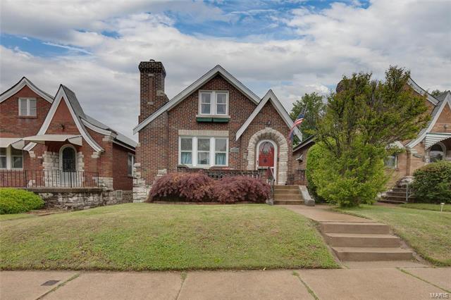 Property Photo: 5505 Walsh Avenue 63109
