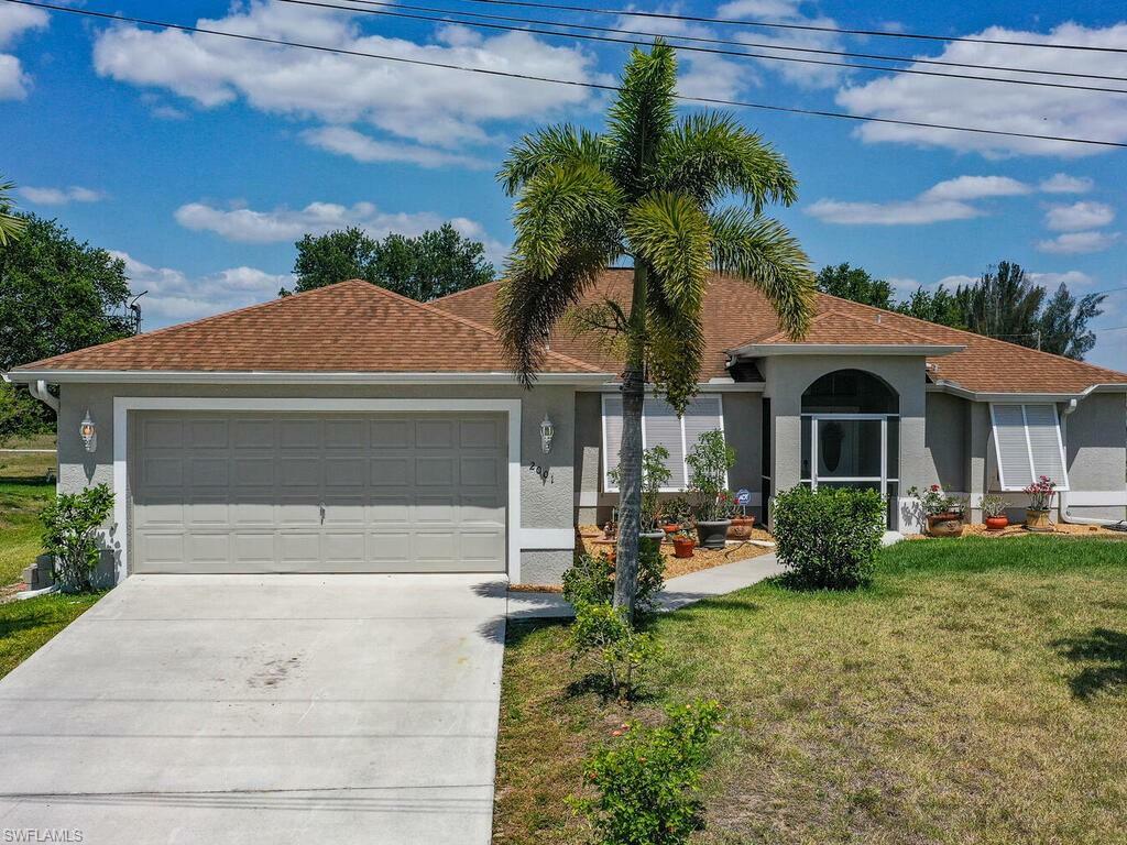 Property Photo:  2001 NW 3rd Avenue  FL 33993 