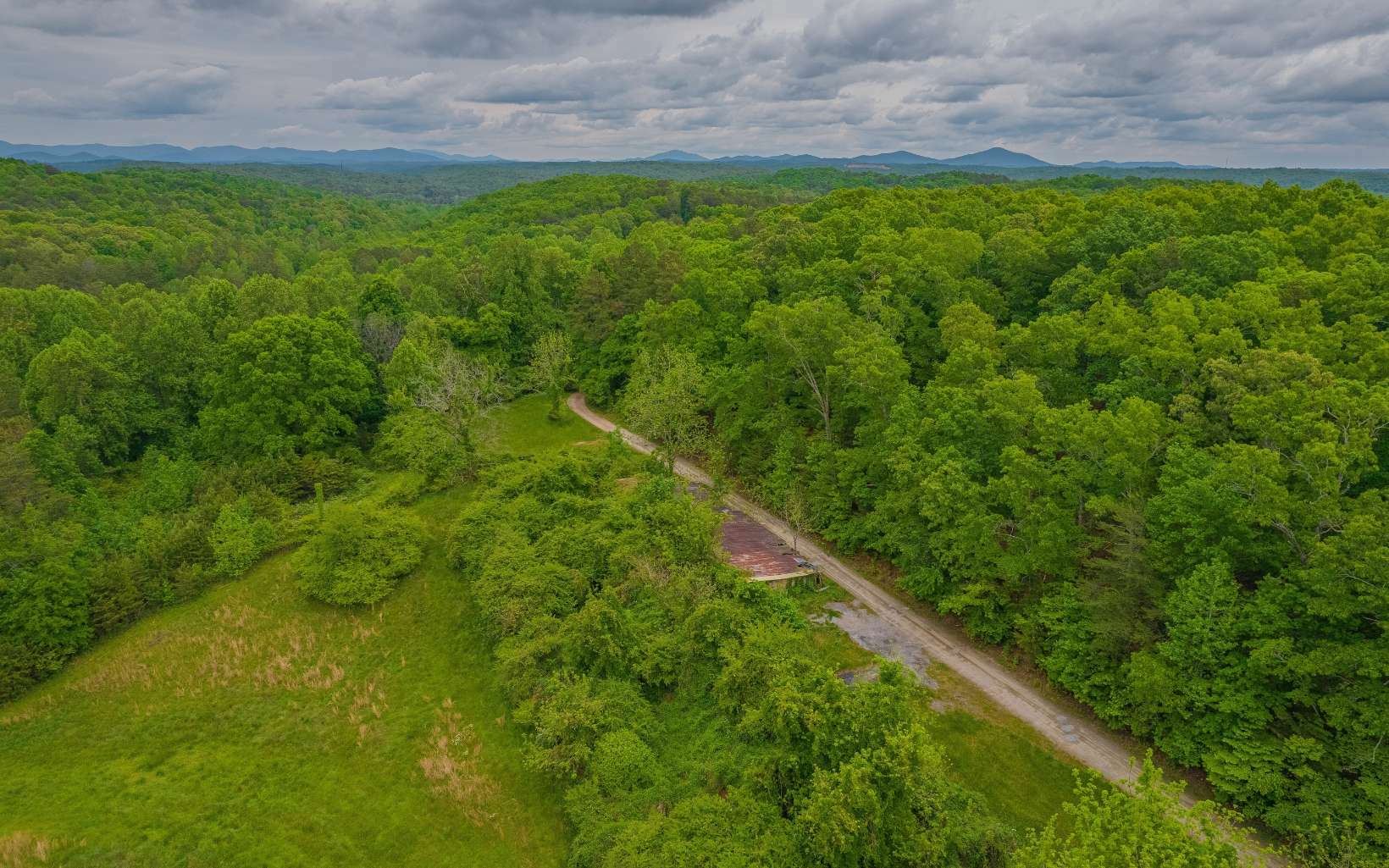 Property Photo: 1405 Burnt Stand Rd GA 30534