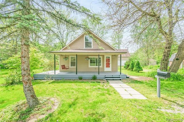 Property Photo: 27114 Milan Street MI 48164