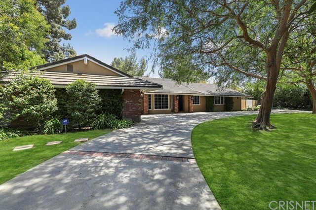 Property Photo:  1016 Stuart Circle  CA 91362 