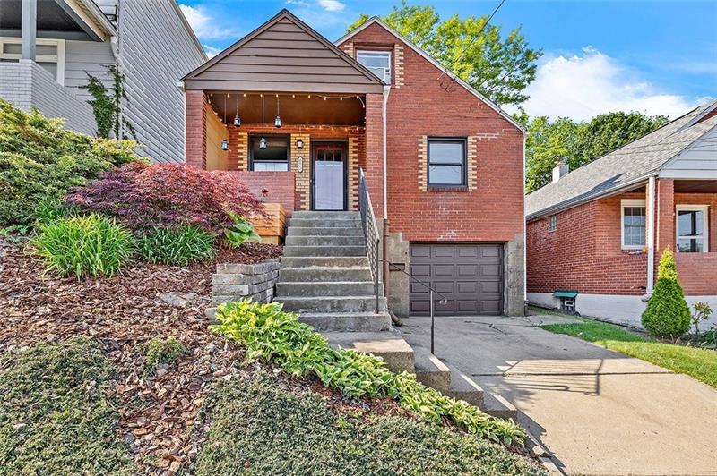 Property Photo: 1112 Bellaire Ave PA 15226