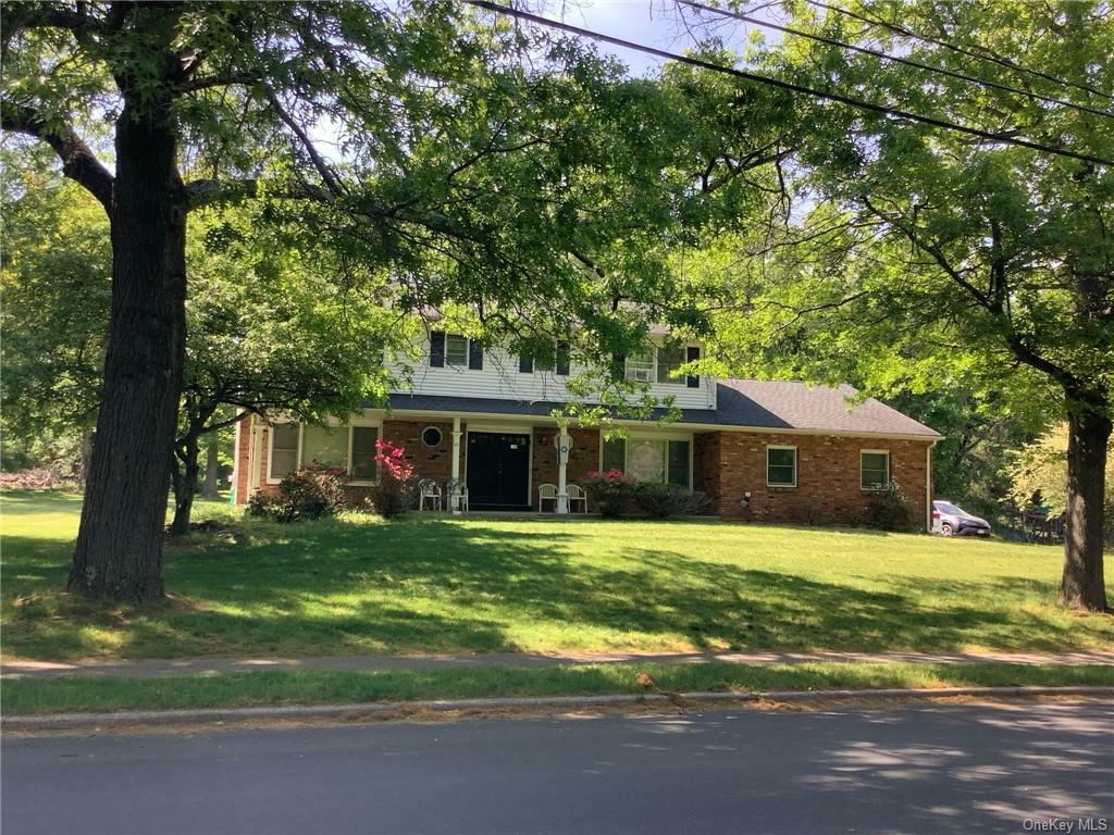 45 Pennington Way  New Hempstead NY 10977 photo