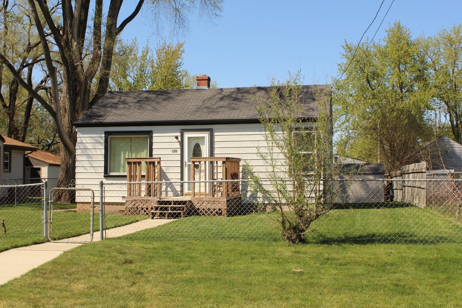 Property Photo:  322 Harlem Road  IL 61115 