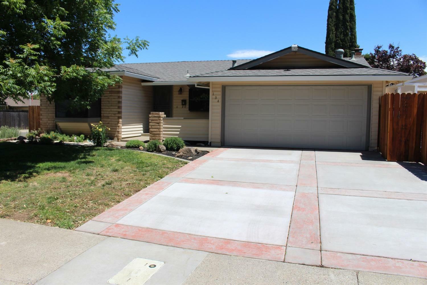 134 Glenville Circle  Sacramento CA 95826 photo