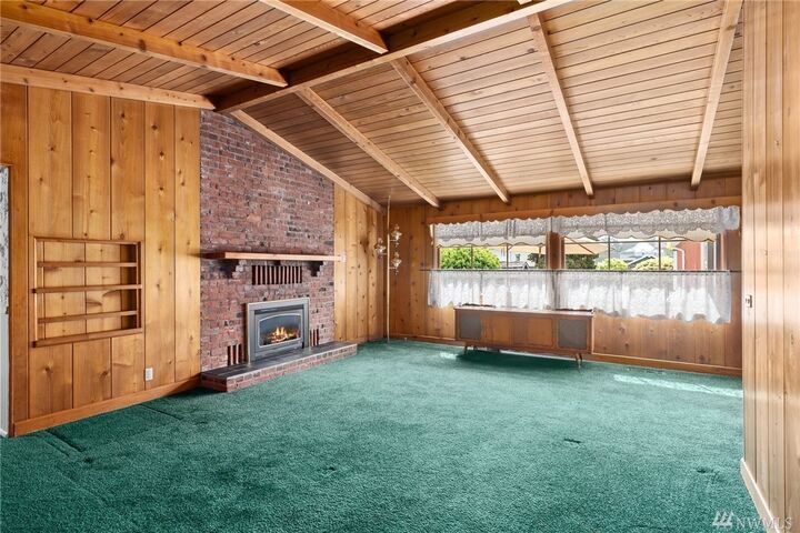 Property Photo: 1021 H St WA 98531