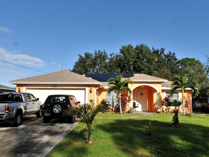 1381 SW Wampler Avenue SE  Port Saint Lucie FL 34953 photo