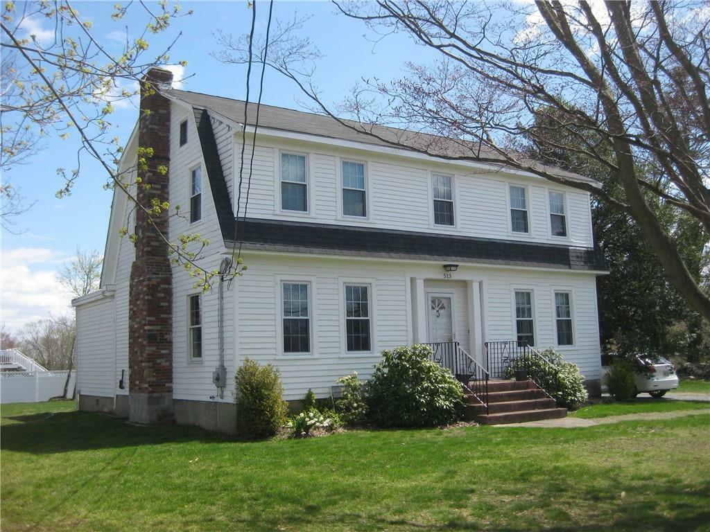 Property Photo:  513 Bristol Ferry Rd  RI 02871 