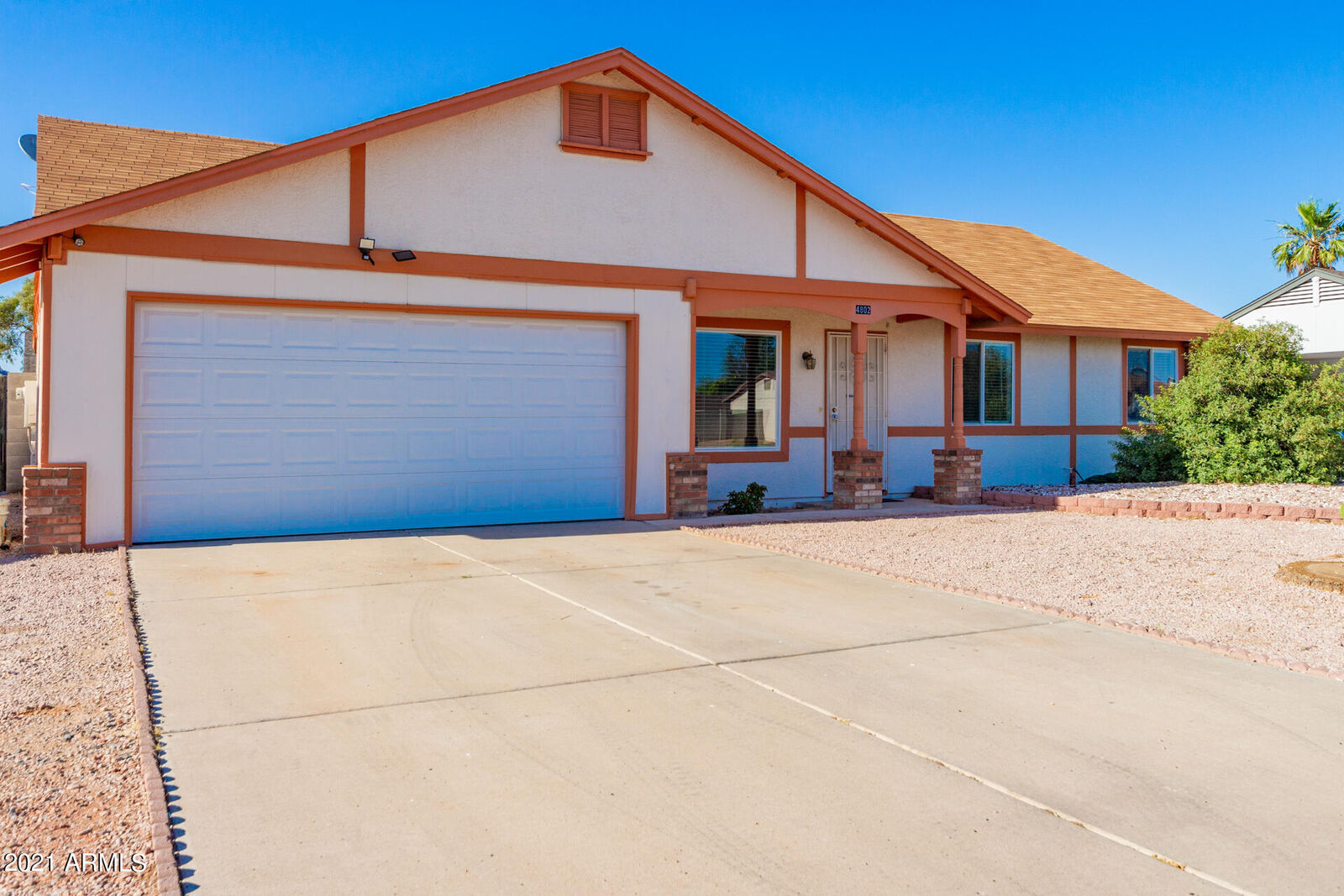 Property Photo: 4802 W Michigan Avenue AZ 85308