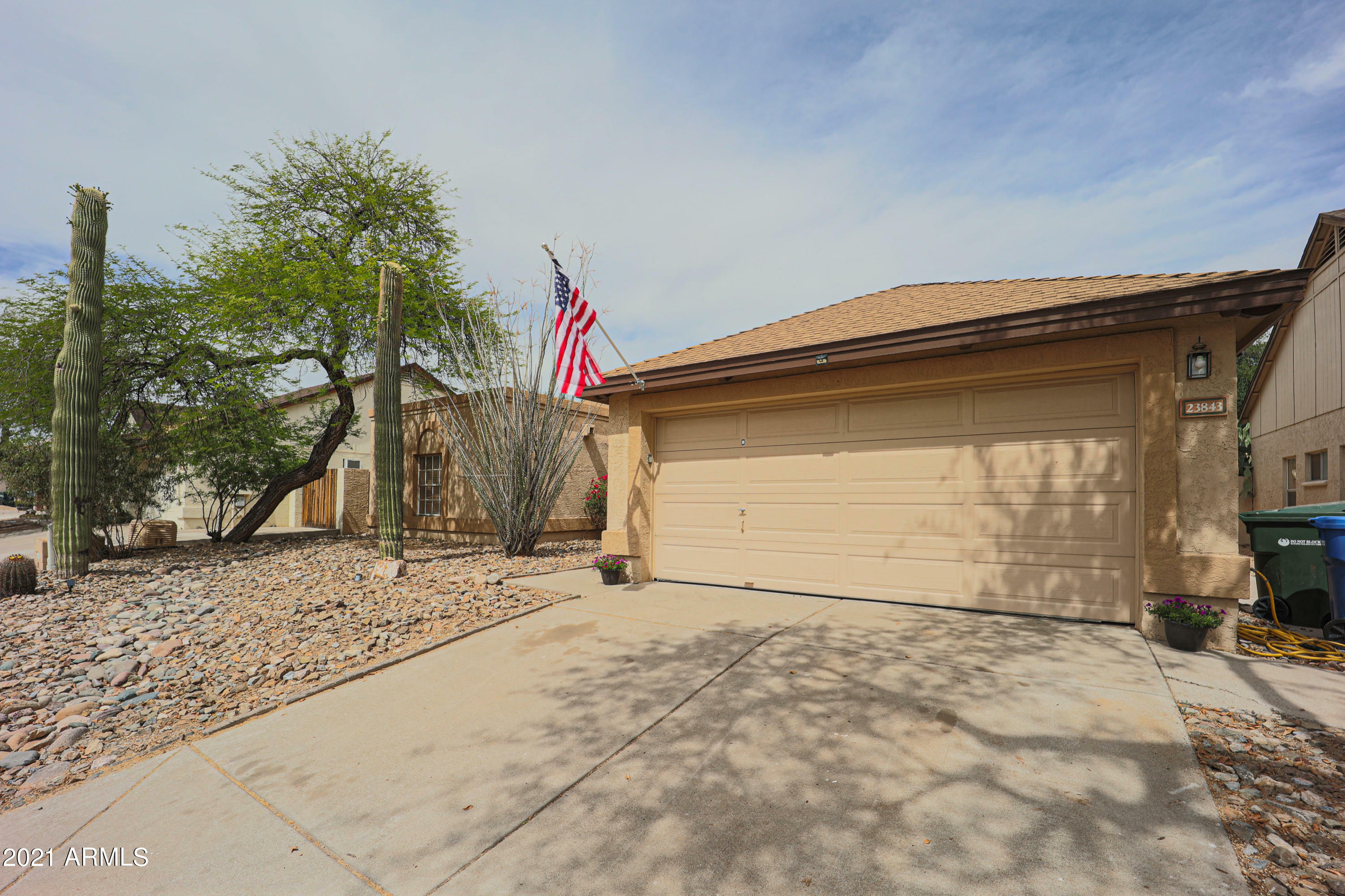Property Photo: 23843 N 41st Avenue AZ 85310