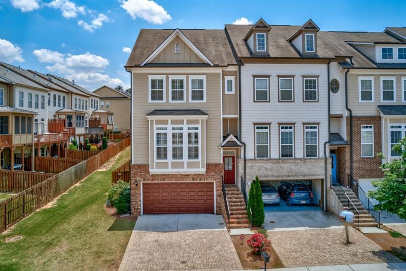 Property Photo: 2147 Old Georgian Terrace GA 30318