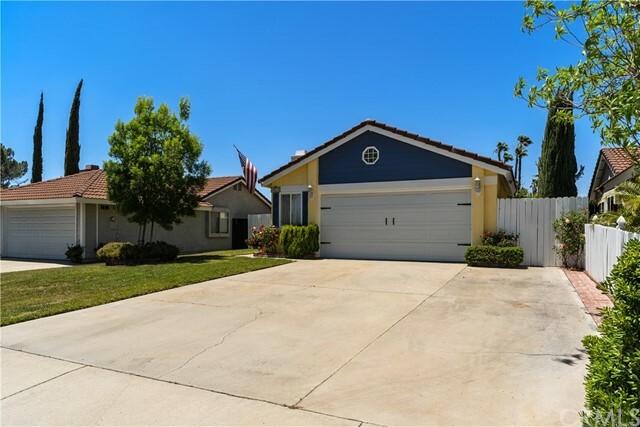 Property Photo: 39533 Long Ridge Drive CA 92591