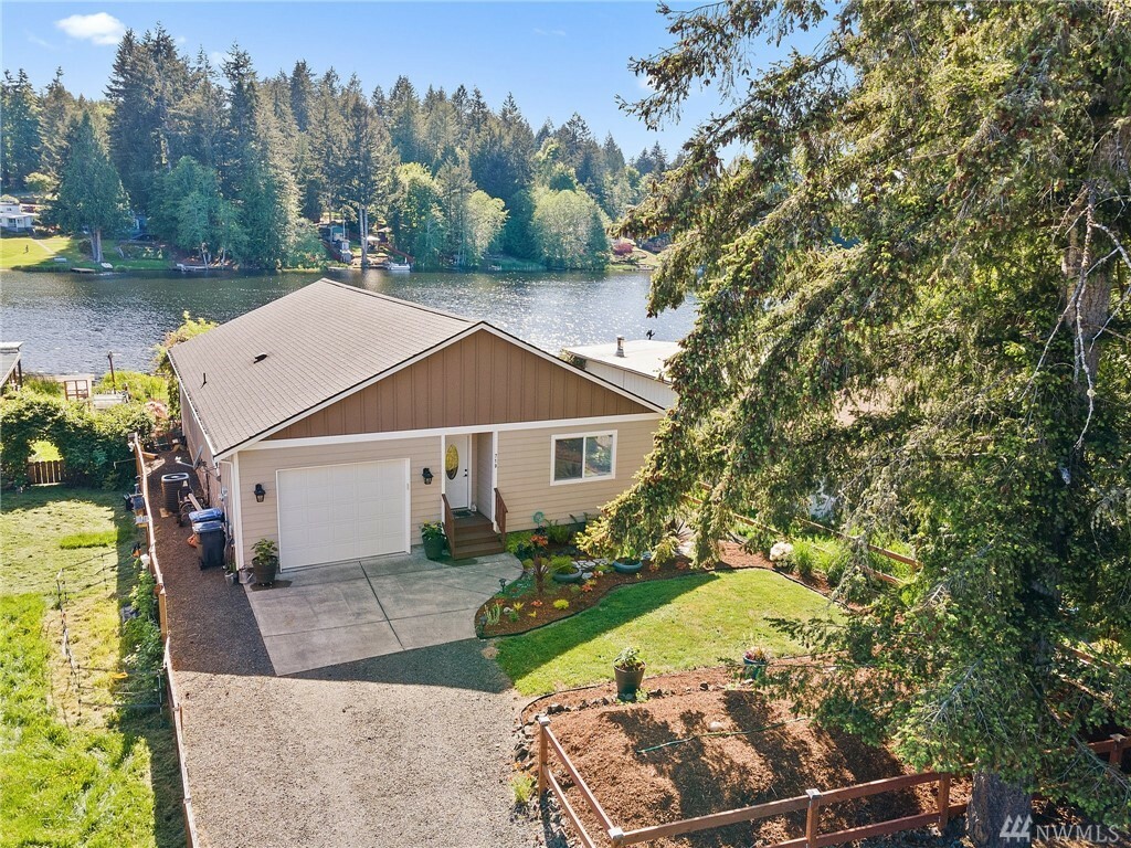 710 SE Crescent Dr  Shelton WA 98584 photo