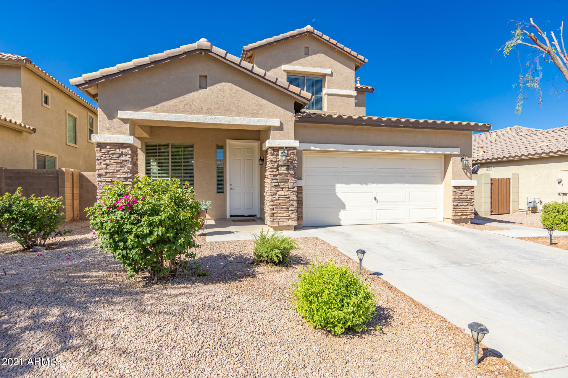 Property Photo:  41681 W Corvalis Lane  AZ 85138 