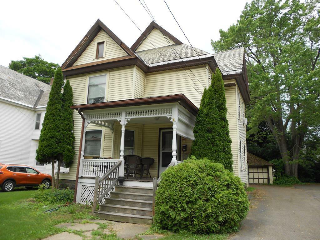 Property Photo:  961 Walnut St  NY 14901 