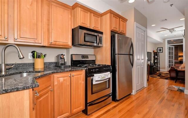 Property Photo:  120 Willow Ave 4  NJ 07030 