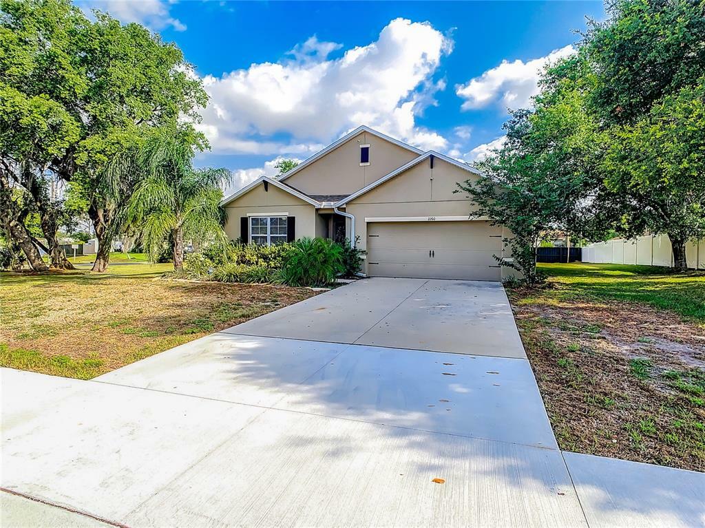 Property Photo:  2260 Henry Lane  FL 32738 