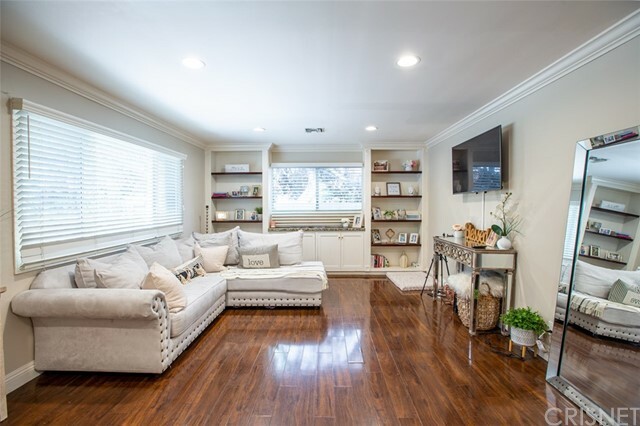 Property Photo:  23800 Northwoods View Road  CA 91307 