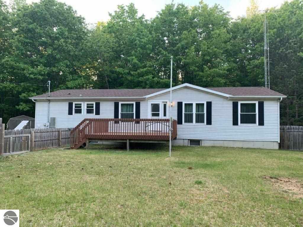 Property Photo:  11559 E Fleck Road  MI 48877 