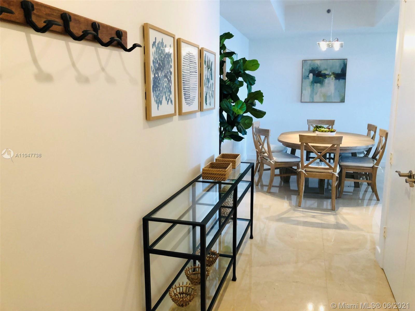 Property Photo:  15811 Collins Ave 1505  FL 33160 