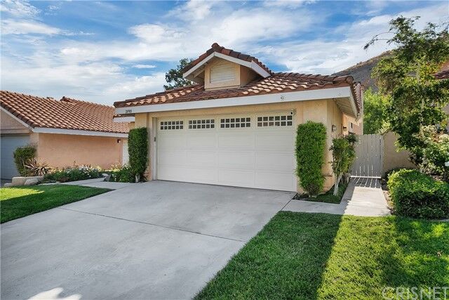 Property Photo: 28983 Sam Place CA 91387