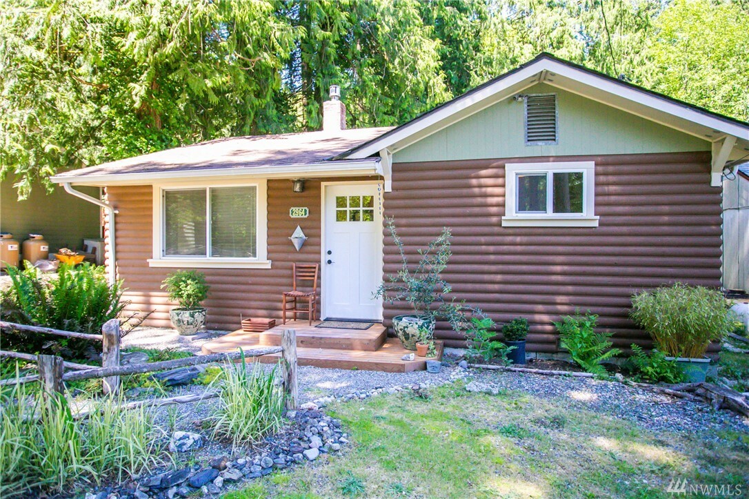 Property Photo:  2964 Cedar Lane  WA 98284 