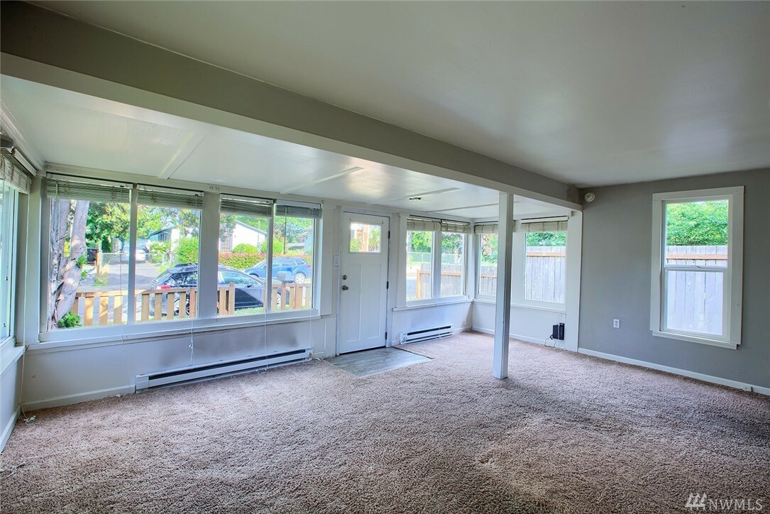 Property Photo:  1131 Pennsylvannia Ave  WA 98337 