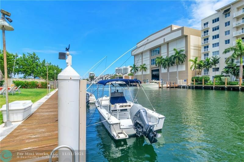 1700 SE 15th St 101  Fort Lauderdale FL 33316 photo
