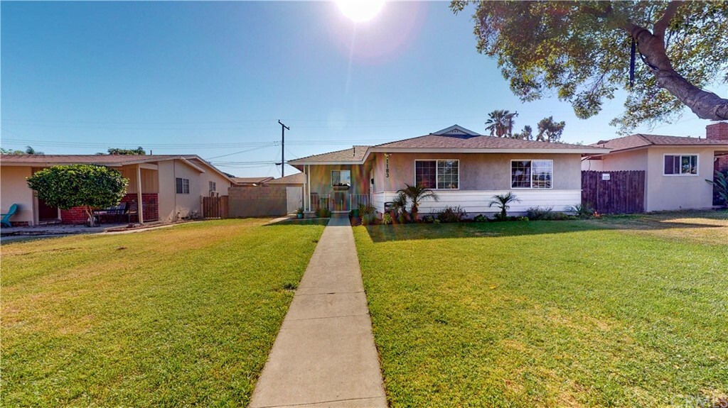 Property Photo:  1183 Claremont Place  CA 91767 