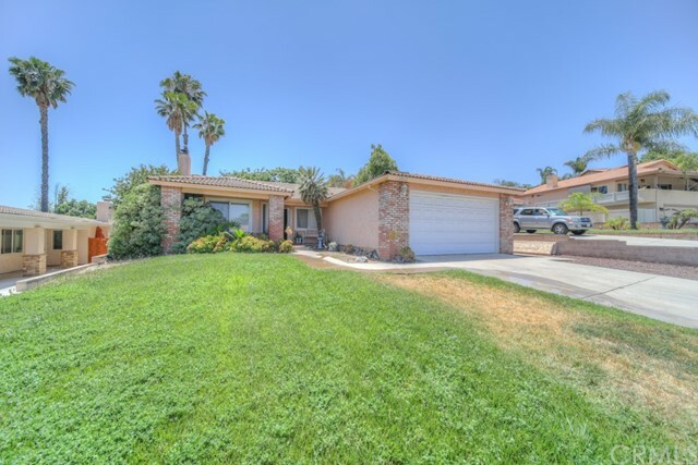 Property Photo:  29817 Sloop Drive  CA 92587 