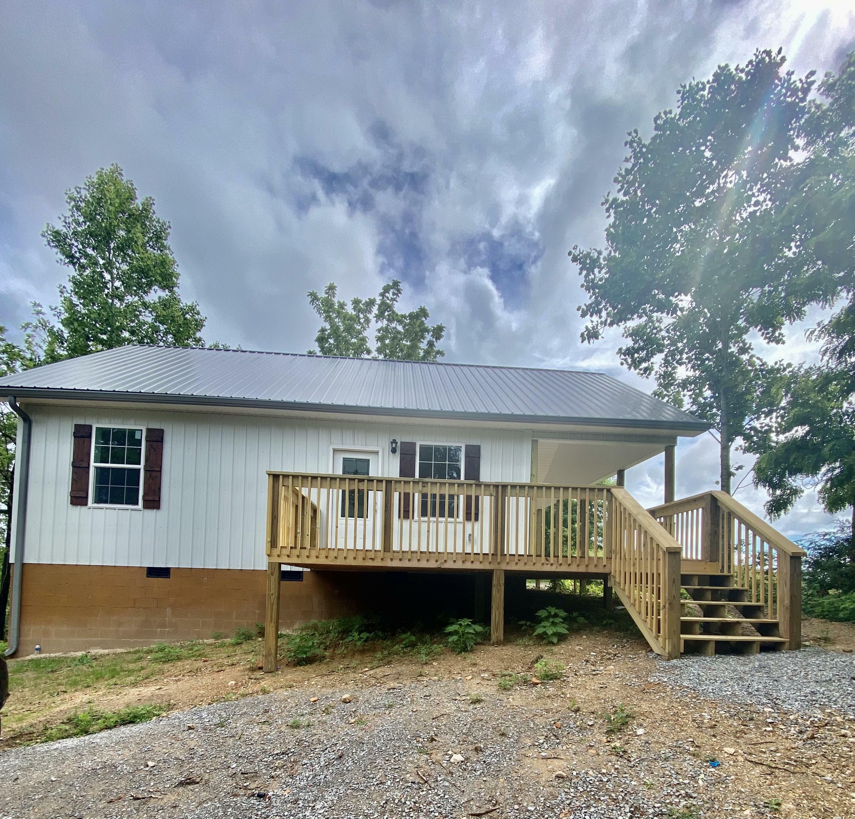 Property Photo:  200 Smith Ridge Rd  TN 37870 