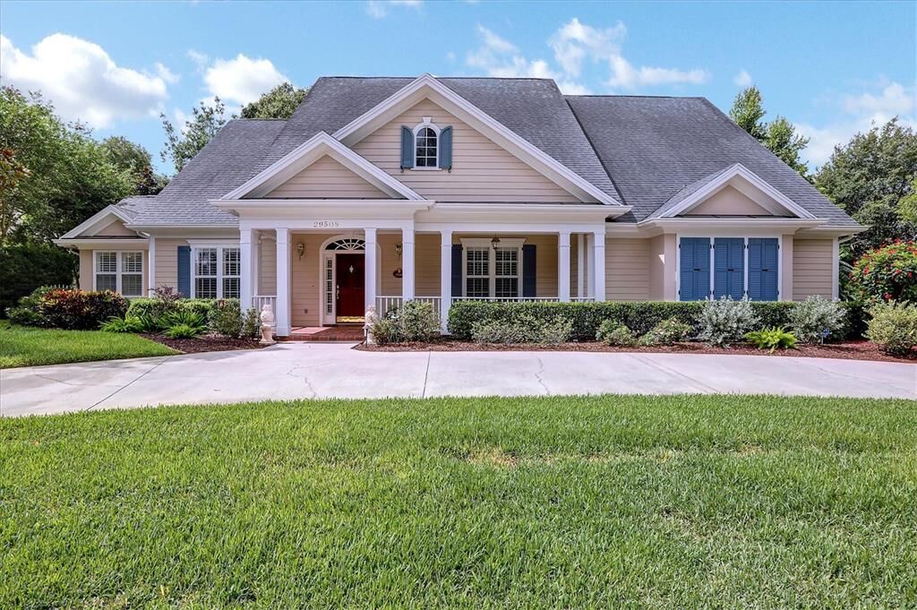 Property Photo: 29508 Chapel Park Drive FL 33543