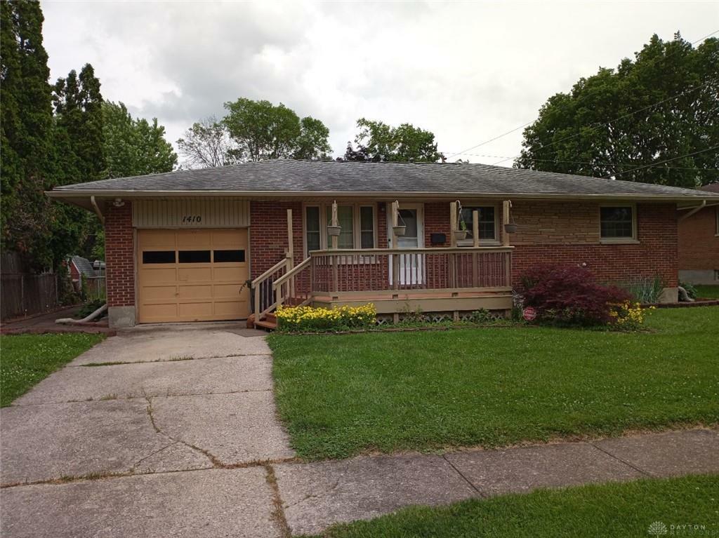 Property Photo:  1410 Laramie Drive  OH 45432 