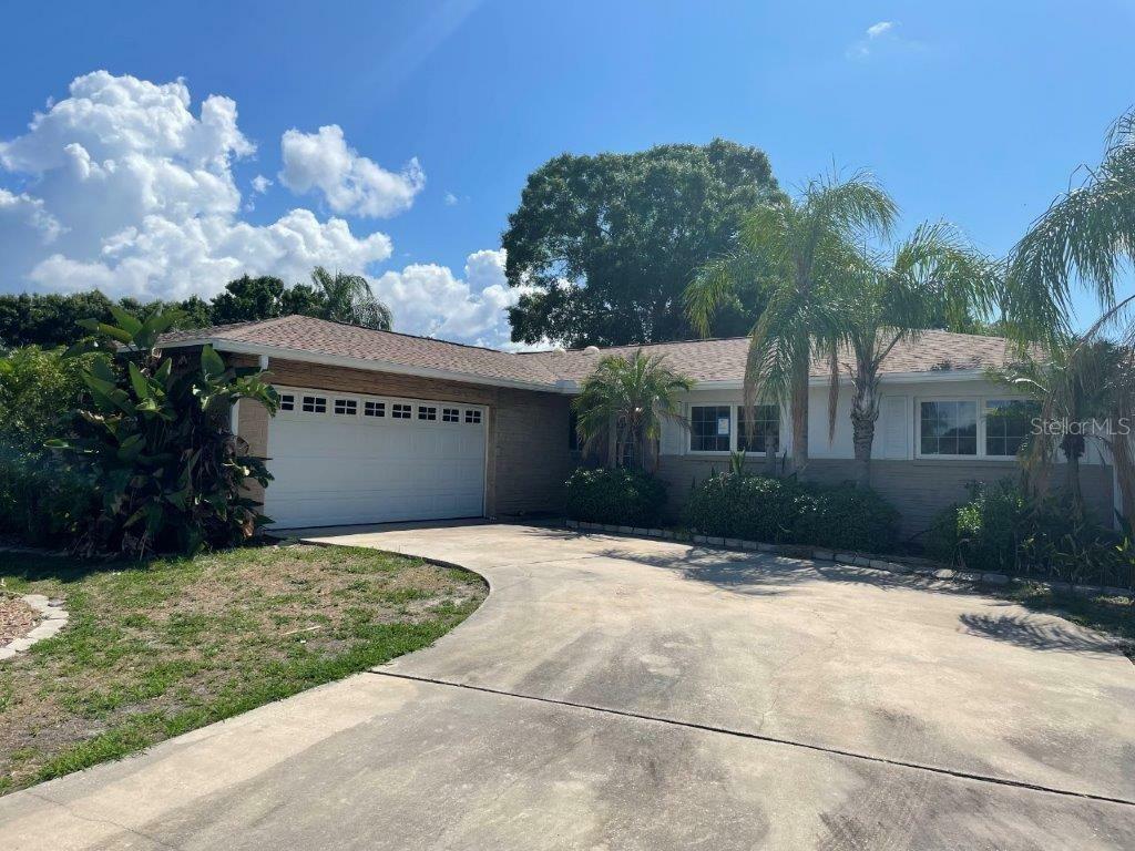 Property Photo:  4715 Lodestone Drive  FL 33615 