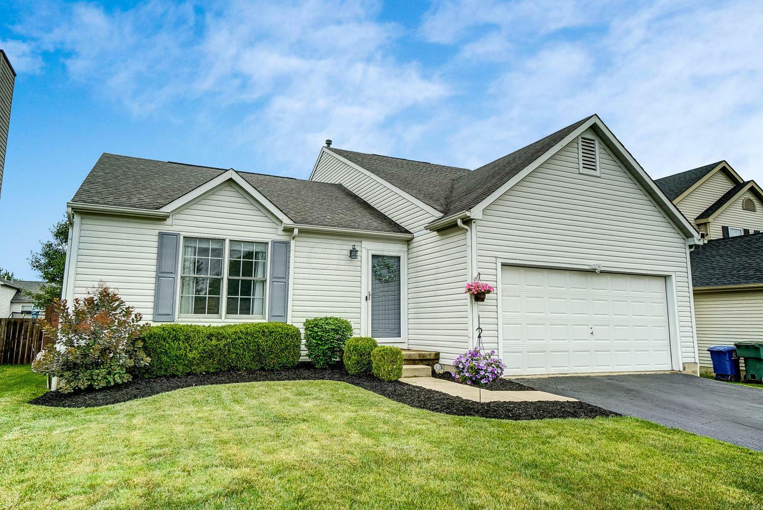 Property Photo:  5016 Gilwood Drive  OH 43026 