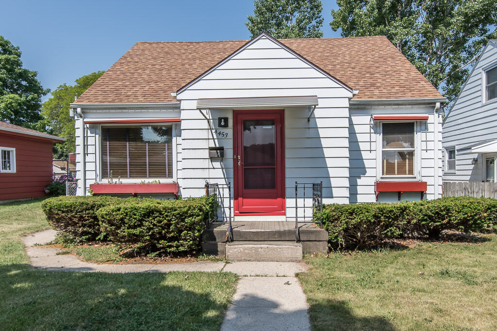 Property Photo:  4453 N 73rd St  WI 53218 