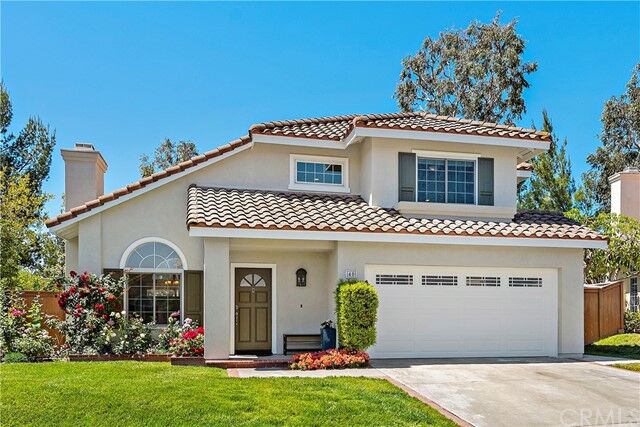 Property Photo: 40 Las Castanetas CA 92688
