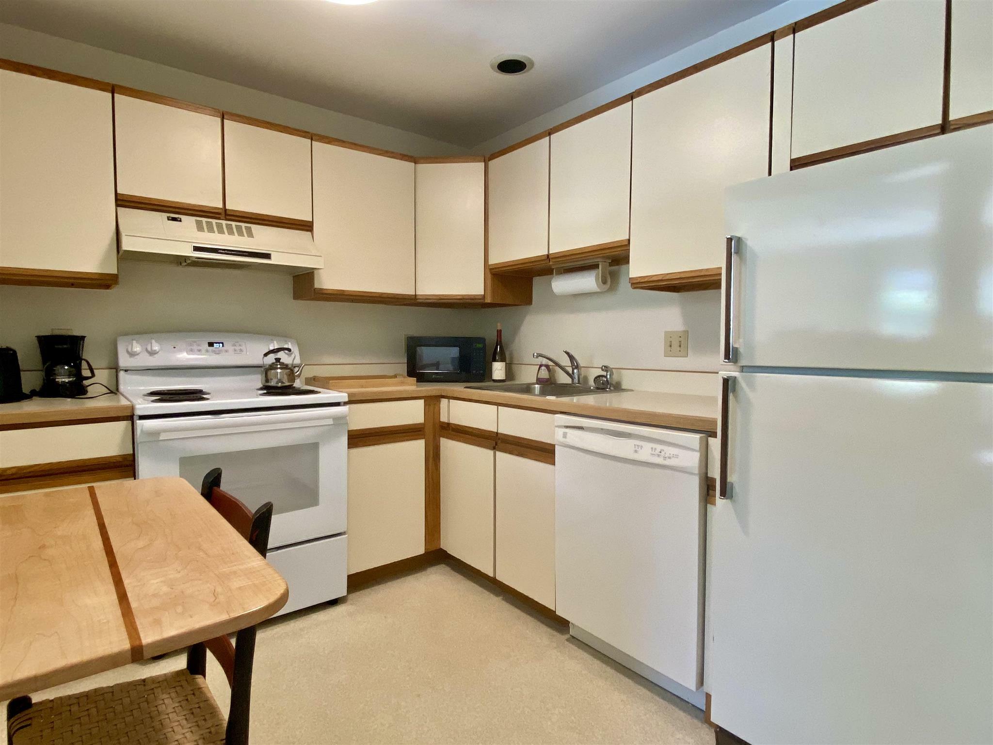 Property Photo:  332 Parkside Road 1  NH 03257 
