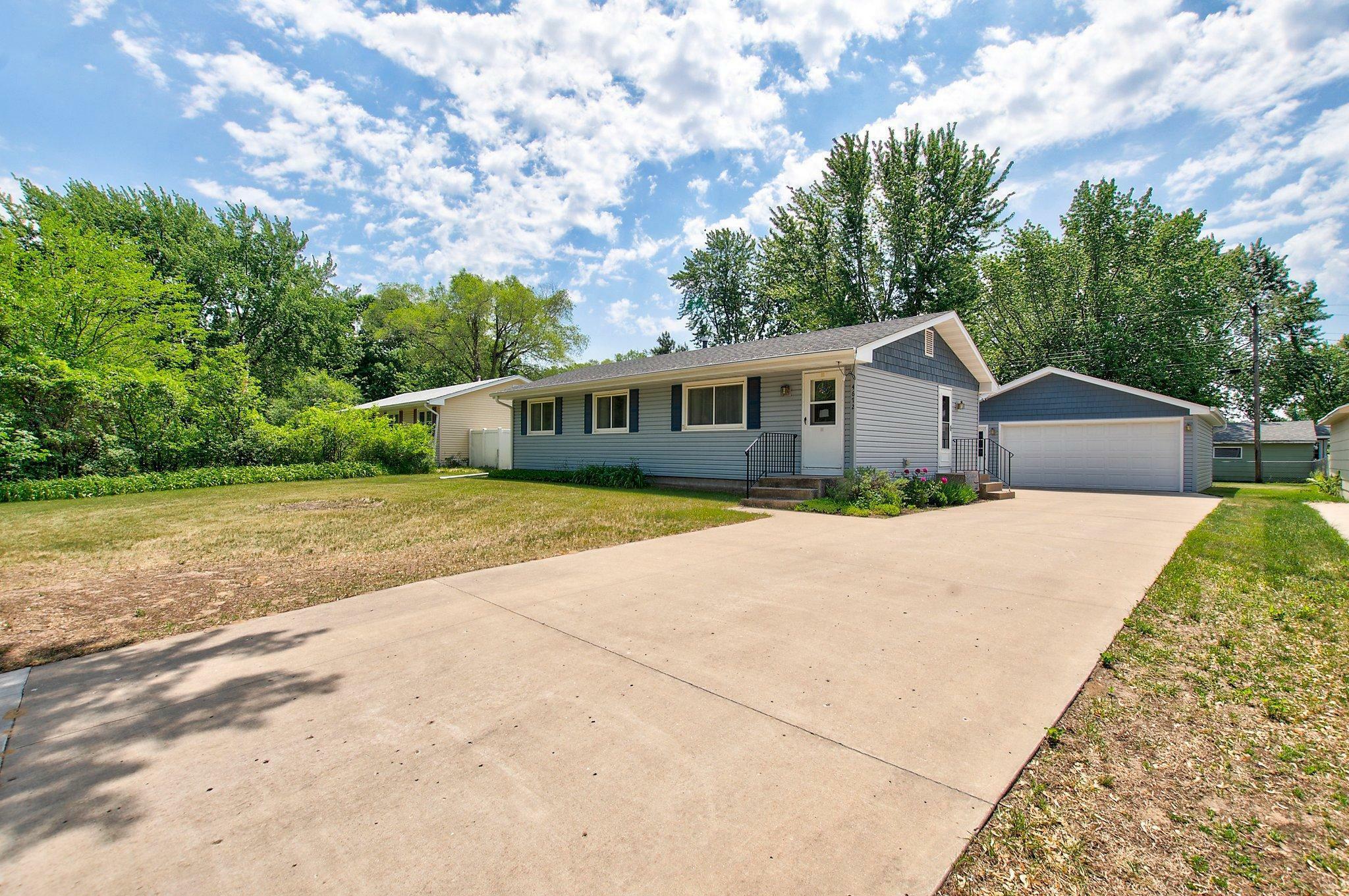 Property Photo: 4672 104th Avenue NE MN 55014