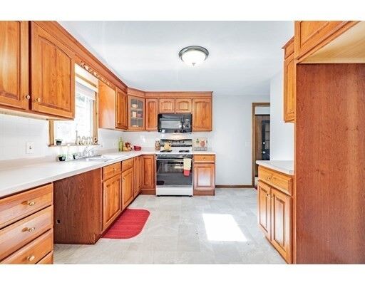 Property Photo: 256 Westwood Ave MA 01028