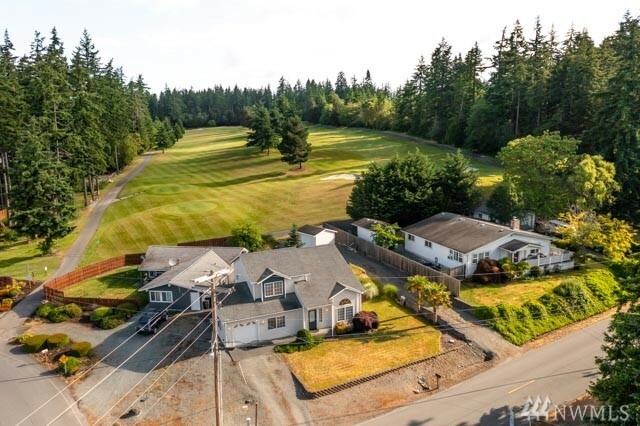 Property Photo:  235 Loch Lane  WA 98282 