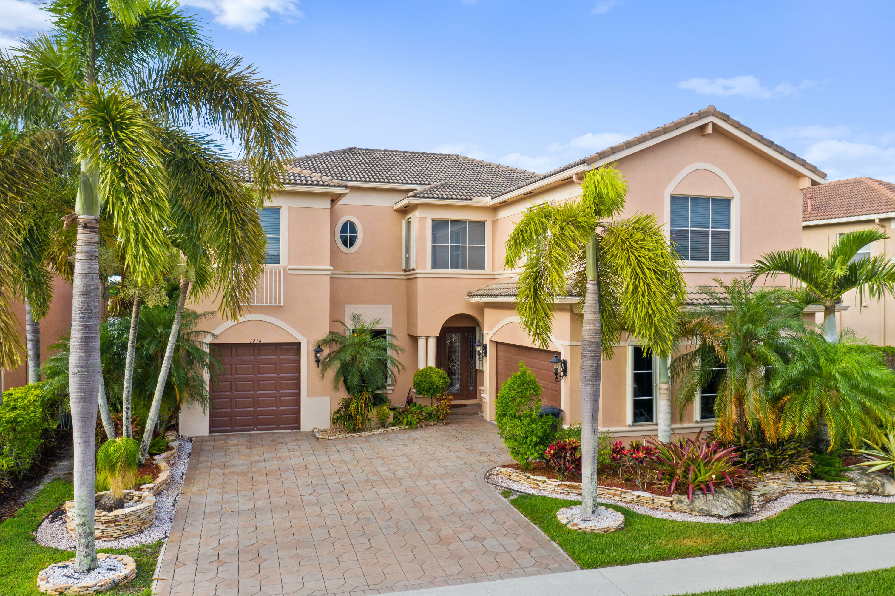 Property Photo: 1276 Beacon Circle FL 33414