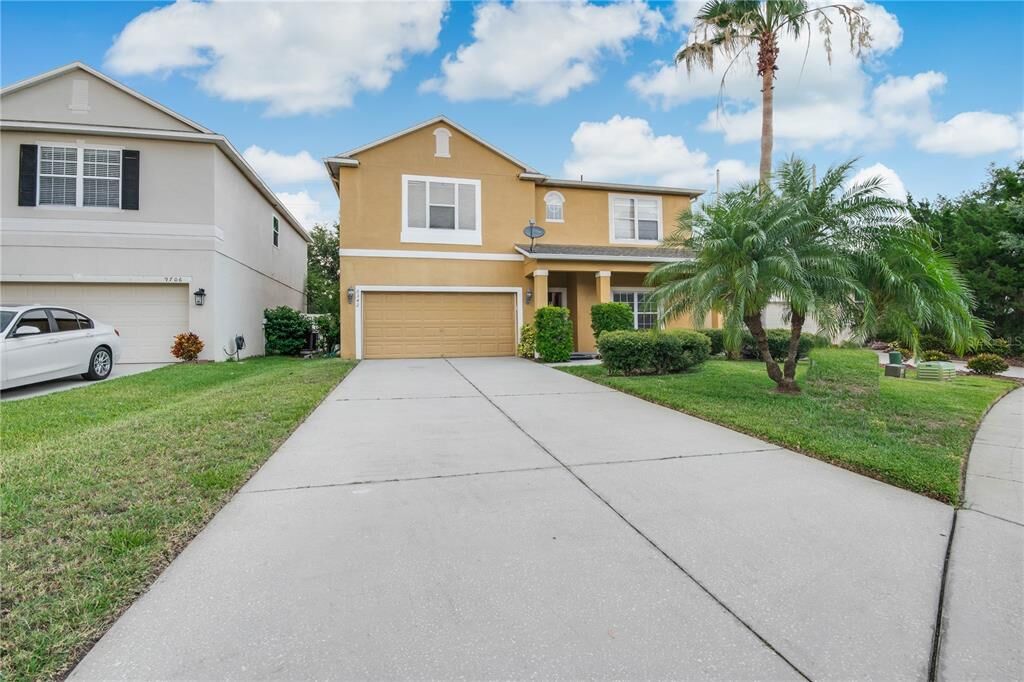 Property Photo: 9342 Marsh Oaks Court FL 32832