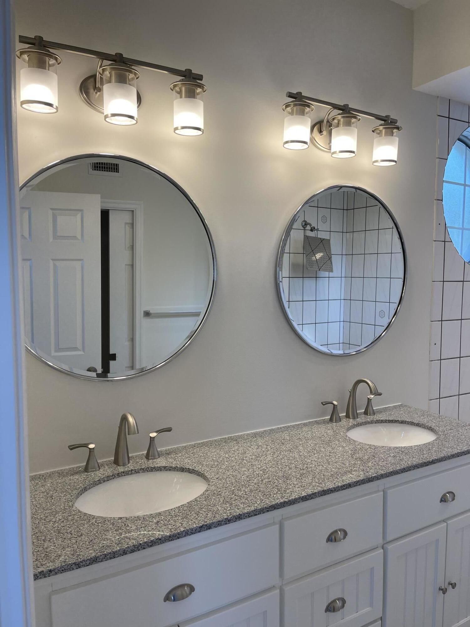 Property Photo:  118 Cypress Point Drive  FL 33418 