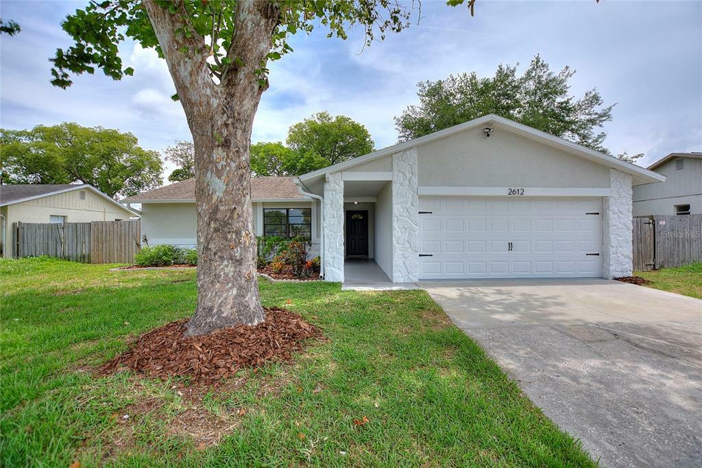 Property Photo:  2612 Ochatilla Road  FL 34691 