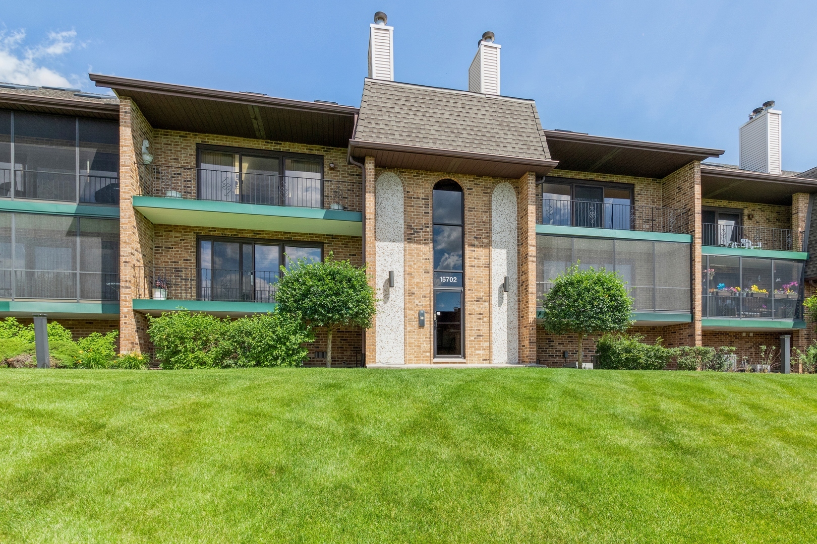 Property Photo:  15702 S Sunset Ridge Court 2S  IL 60462 