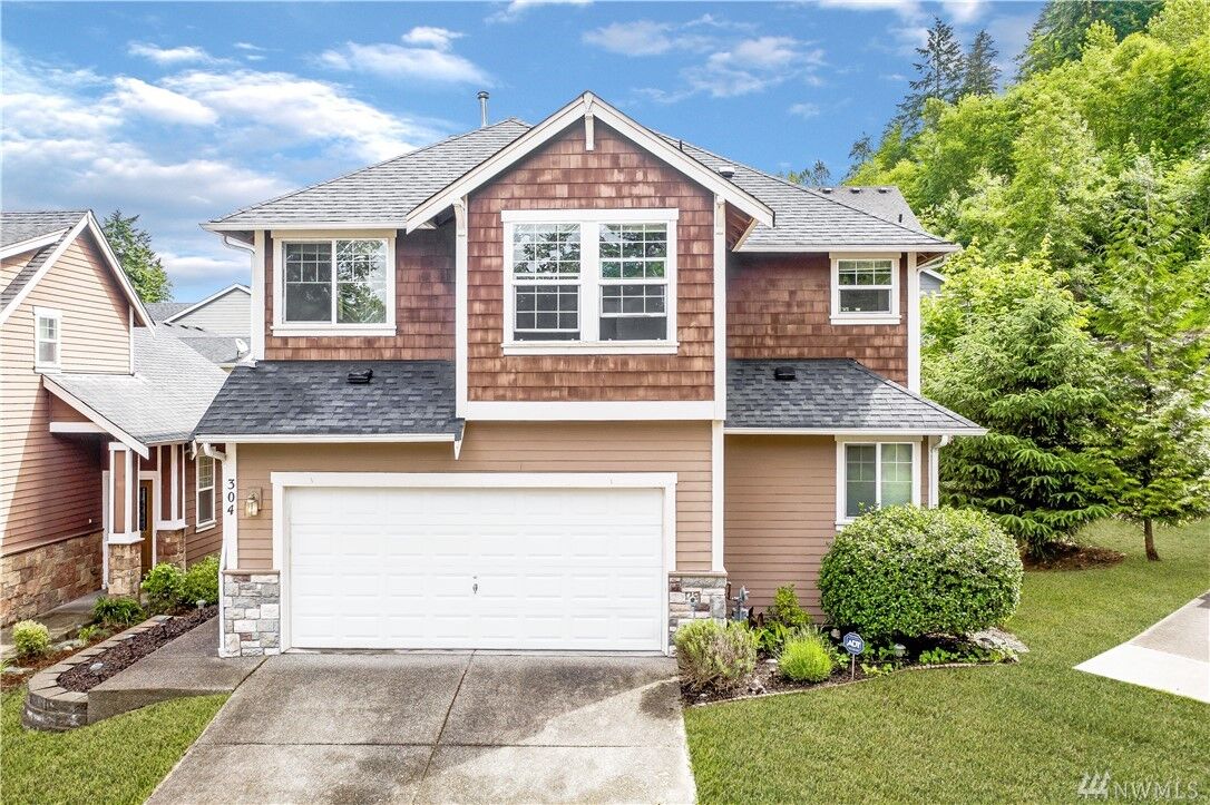 Property Photo:  304 50th St SE 83  WA 98092 