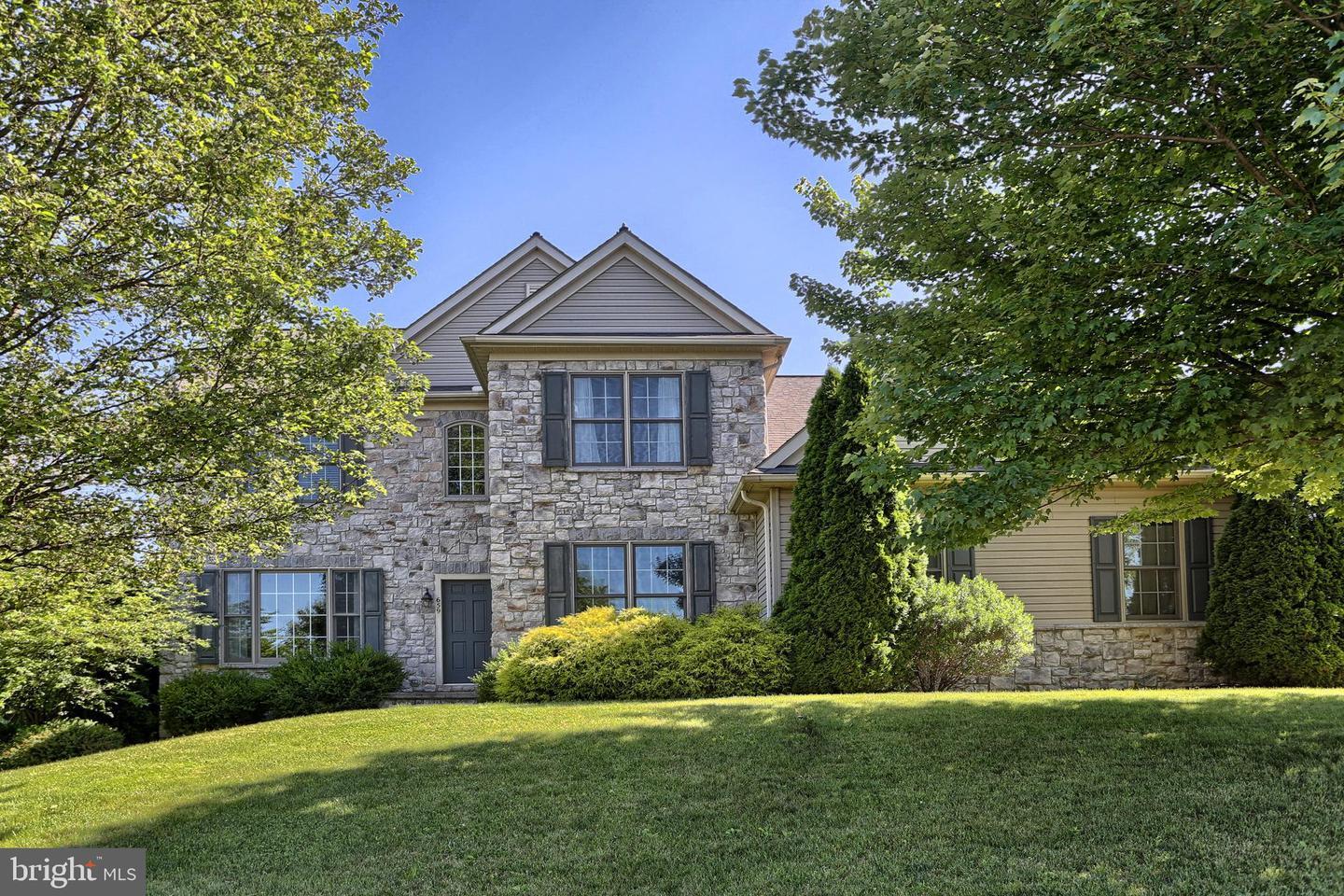 Property Photo: 659 William Way PA 17055