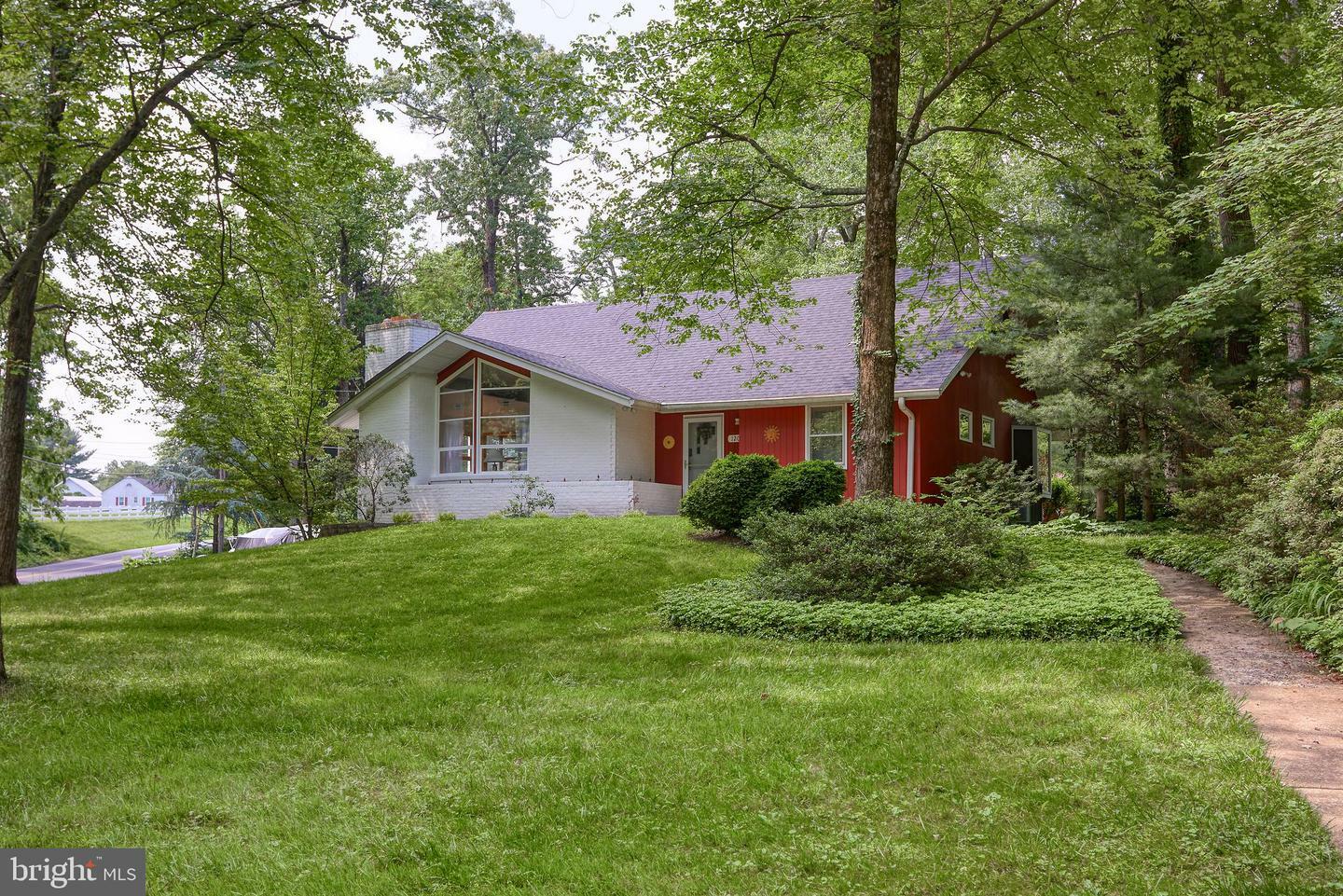 Property Photo:  1201 Springwood Terrace  MD 21047 